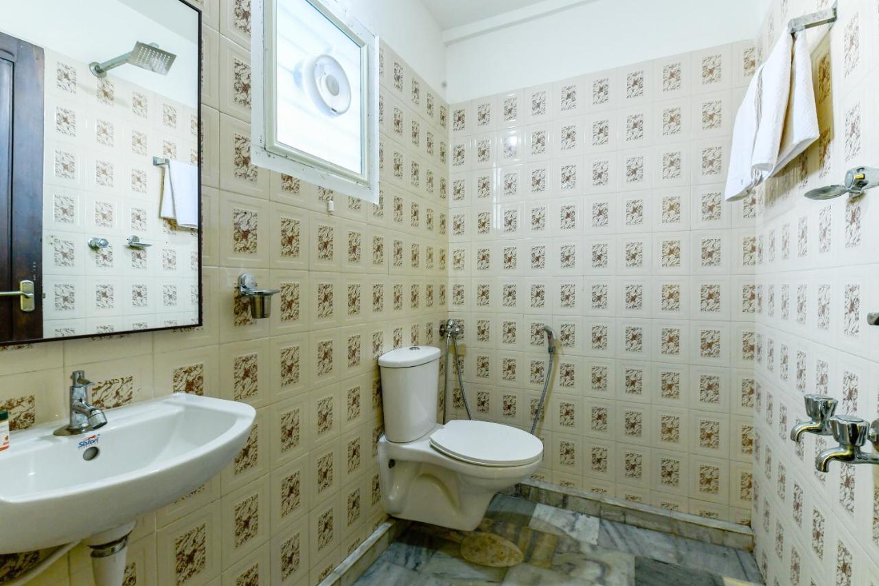 Oyo 11328 Hotel Chandrika Residency Kochi Zewnętrze zdjęcie